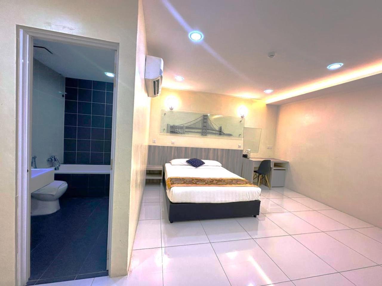 โอโย แคปิตัล โอ 89685 อัตตา โฮเต็ล บูกิต เมอร์ตาจัม Hotel ภายนอก รูปภาพ