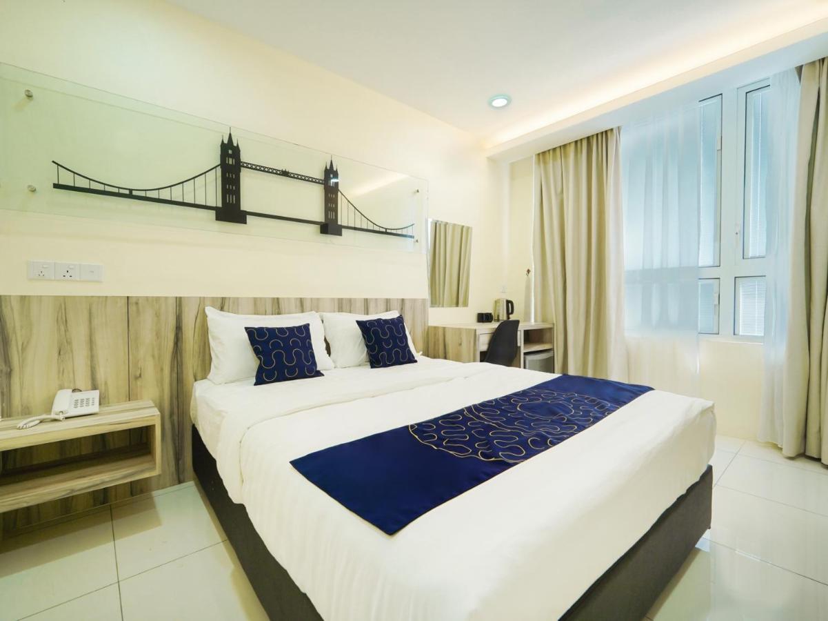 โอโย แคปิตัล โอ 89685 อัตตา โฮเต็ล บูกิต เมอร์ตาจัม Hotel ภายนอก รูปภาพ